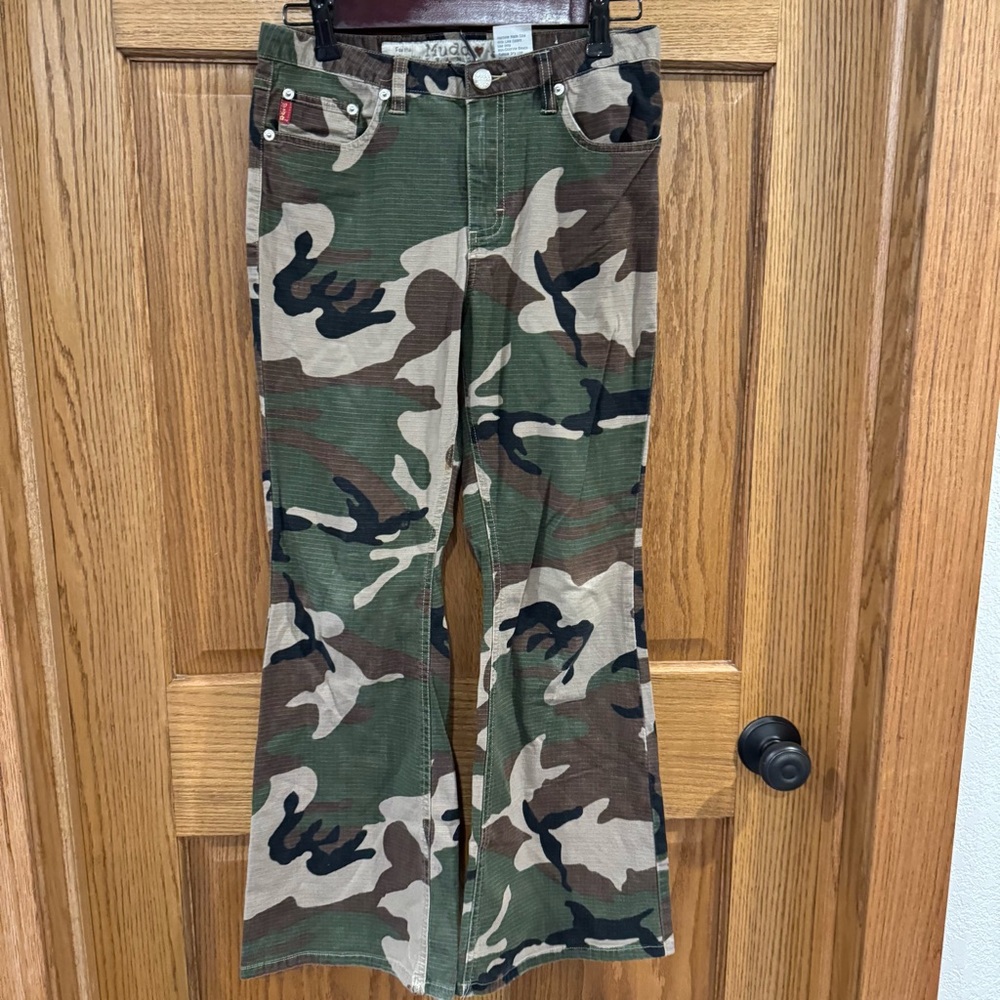 Mudd Camo Flare Jeans Size 13 Low Rise Y2K Stretch Bootcut